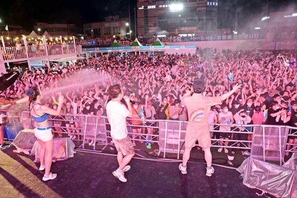 NSP통신-장흥물축제 워터비트 EDM파티. (사진 = 장흥군)