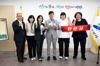 [NSP PHOTO]김하윤 안산시청 유도선수, 금빛 영광 나눠