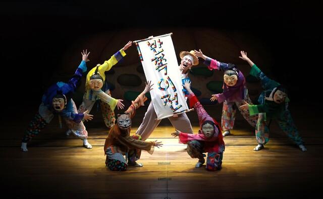 NSP통신-가족뮤지컬 반쪽이전 공연 모습. (사진 = 수원문화재단)
