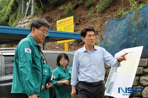 [NSP PHOTO]이강덕 포항시장, 산사태 취약지역 긴급 현장 점검 나서...시민 안전 최우선