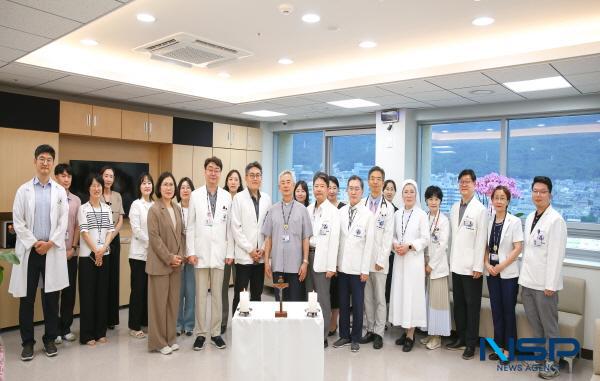NSP통신-대구가톨릭대학교병원은 정신건강의학과병동 리모델링을 마치고 지난 4일 노광수 의료원장의 주례로 병원 주요보직자 및 유관기관 관계자들이 참석한 가운데 축복식을 진행했다. (사진 = 대구가톨릭대학교병원)