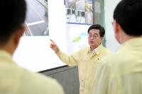 [NSP PHOTO]김동연, 재난안전대책본부 찾아 호우 대처상황 확인