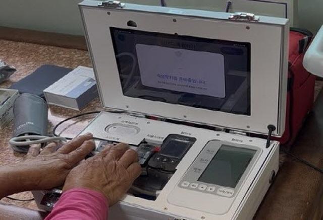 NSP통신-신안군 AI기반 의료기기 활용 (사진 = 신안군)