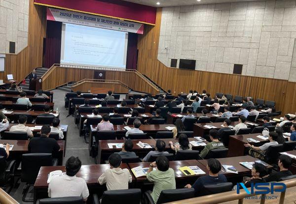 NSP통신-대구시는 26일 대구문화예술회관 달구벌홀에서 중대재해 및 재난안전 분야 담당자 200여 명을 대상으로 재난대응 역량 강화를 위한 실무교육을 진행했다. (사진 = 대구시)