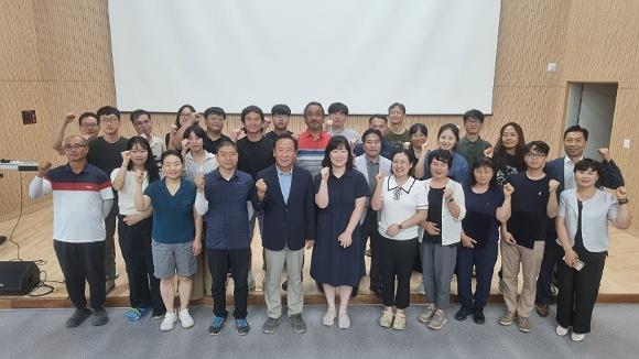 NSP통신-봉화군 임대형스마트팜 창업농교육 심화과정 수료식 개최, 10개월 교육성과…우선선발 17명, 12월 임대형스마트팜 단지 입주예정 (사진 = 봉화군)