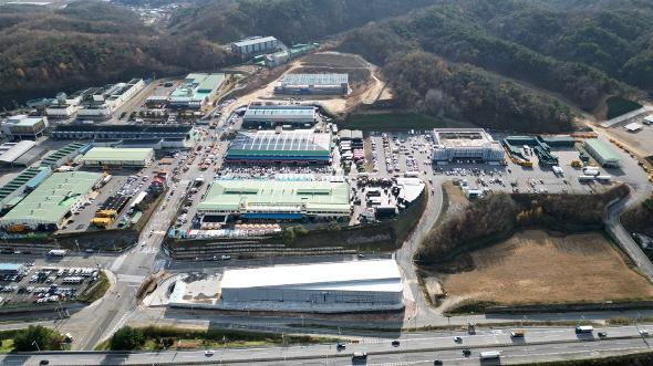 NSP통신-안동시농수산물도매시장 청과부류 신규법인 개장, 1일부터 첫 경매 시작, 경쟁력 강화·경매장 환경 개선 전망 (사진 = 안동시)