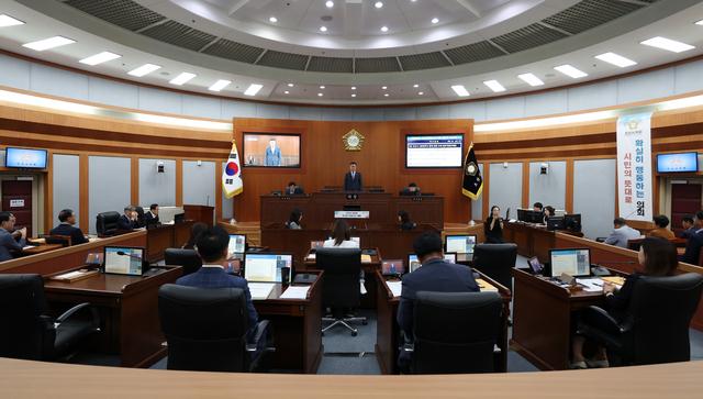 NSP통신-3일 오산시의회 제296회 임시회가 진행되고 있다. (사진 = 오산시의회)