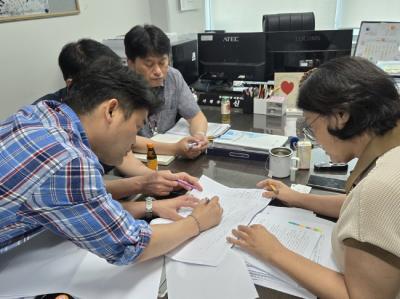 [NSP PHOTO]신미숙 경기도의원 화성 현민초 옹벽 붕괴 위험 안전대책 논의