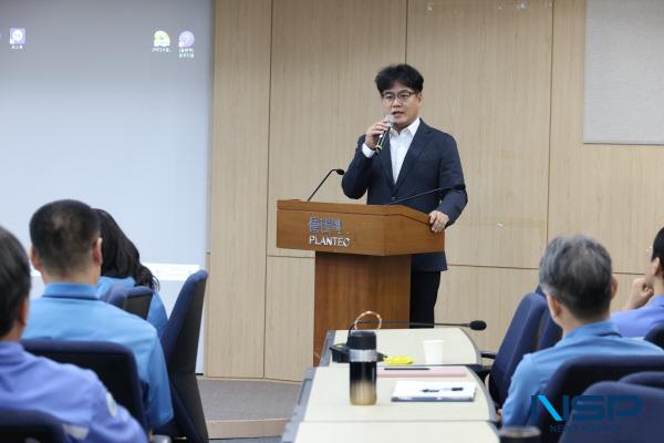 NSP통신-포항세명기독병원 지역심뇌혈관질환센터 조재훈 부장은 지난 9일 플랜택 본사 시청각실에서 플랜택 임직원 50여 명을 대상으로 뇌혈관 질환의 다양한 최신 검사 방법이라는 주제의건강강의를 진행했다. (사진 = 포항세명기독병원)