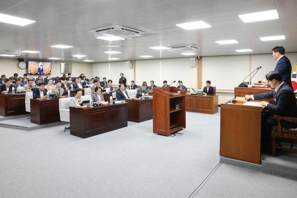 NSP통신-영주시의회는 2일부터 9일까지 8일간 진행된 제295회 임시회를 마무리했다. (사진 = 영주시의회)