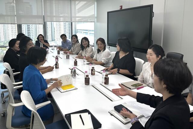 NSP통신-10일 0~2세 어린이집 원장 현장 소통 간담회가 진행되고 있다. (사진 = 경기도교육청)