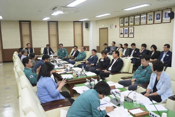 NSP통신-안동시의회 제4차 의원 전체 간담회 개최, 2025년도 제3회 추경예산 편성, 집행부와 현안 논의 (사진 = 안동시의회)