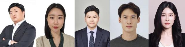 NSP통신-안양시 제7회 청년상 수상자 5명. 사진 왼쪽부터 김영진 린온컴퍼니 대표, 윤소연 퍼클 대표, 장대연 한경국립대 조교수, 조규원 안양시청 직장운동부 육상코치, 우수지 비엔에스컴퍼니 대표. (사진 = 안양시)
