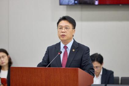 NSP통신-이석균 경기도의원 (사진 = 경기도의회)