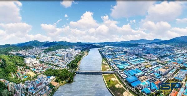 NSP통신-구미시가 산업통상자원부가 주관하는 2025년도 탄소중립산단 대표모델 구축사업 공모에 선정돼 국비 500억원을 포함한 총 1302억원 의 사업비(국비 500억, 지방비 500억, 민자 302억)를 확보했다. 공단 전경 (사진 = 구미시)