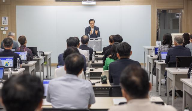 NSP통신-임태희 경기도교육감이 발언을 하고 있다. (사진 = 경기도교육청)