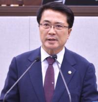 [NSP PHOTO]이선효 여수시의원, 이순신공원 바위산·시립박물관 안전 위협 지적