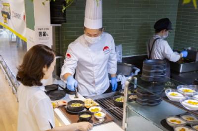 [NSP PHOTO]아워홈 오뚜기와 오메이징 레시피 진행황지선 셰프 참여 한중식 특별 체험 제공