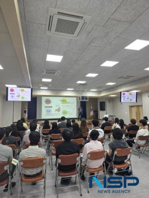NSP통신-영양군은 지난 17일 영양군청 대회의실에서 공직자 계약실무 역량 강화를 위해 계약 및 발주부서 담당자 역량 강화 교육을 실시했다. (사진 = 영양군)