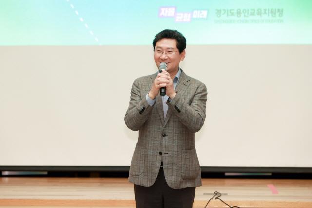 NSP통신-2025 용인 지역연계교육 포럼에서 축사를 하고 있는 이상일 용인특례시장. (사진 = 용인특례시)