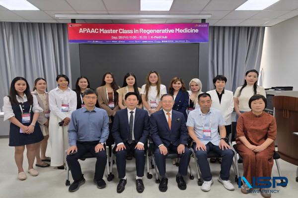 NSP통신-K-MEDI hub가 26일 2025년 아시아·태평양 안티에이징 컨퍼런스(APAAC 2025) 핵심 교육프로그램인 재생의학 마스터 클래스 실습을 성황리에 개최했다. (사진 = 케이메디허브)