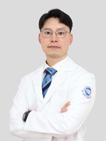 NSP통신-한상엽 윌스기념병원 척추센터 진료부장. (사진 = 윌스기념병원 수원)
