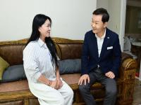 [NSP PHOTO]고령군, 추석 맞아 공무원과 결연가구 따뜻한 동행 추진