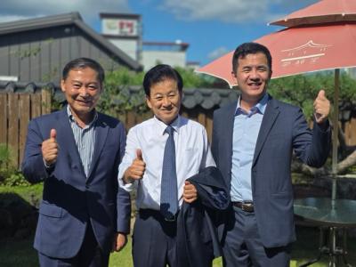 [NSP PHOTO]전춘성 군수 정동영 장관 만나 지역 3대 핵심 사업 건의