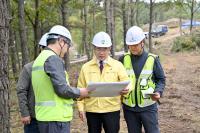 [NSP PHOTO]군위군수, 군위군의 랜드마크 군위군 파크골프장 조성사업 현장점검