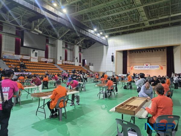 NSP통신-경상북도는 지난 28일 구미복합스포츠센터 다목적경기장에서 도내 장애인·비장애인이 함께하는 2025년 경상북도 장애인 생활체육 슐런 동호인 대회를 개최했다. (사진 = 경상북도)