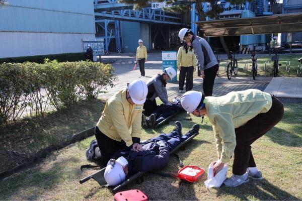 NSP통신-한국산업단지공단은 29일 구미국가산업단지 내 GS구미열병합발전소에서 2025년 재난대응 안전한국훈련을 실시했다. (사진 = 한국산업단지공단)