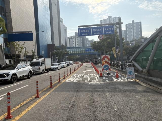 NSP통신-GS파워의 열수송관 파열사고가 발생한 안양 범계역 인근 모습. (사진 = 안양시)