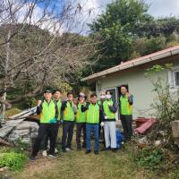 [NSP PHOTO]광양 밀알회, 어려운 이웃 주거환경 개선에 구슬땀