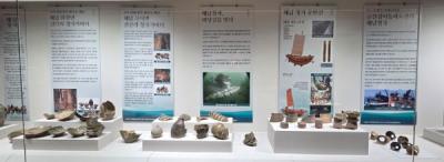 [NSP PHOTO]해남군 광장갤러리해남청자 바다로 가다전시회 가져