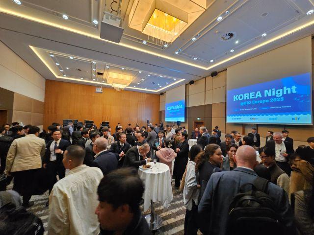 NSP통신-바이오유럽 2025 코리아나잇 전경 (사진 = 한국제약바이오협회)