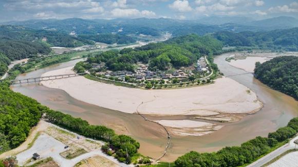 NSP통신-주요 사업 내용은 무섬마을 전통한옥수련관의 내부 공간을 재구성하고 편의시설을 현대화해 관광객이 머물 수 있는 체류형 숙박시설로 개선하는 것이다. (사진 = 영주시)