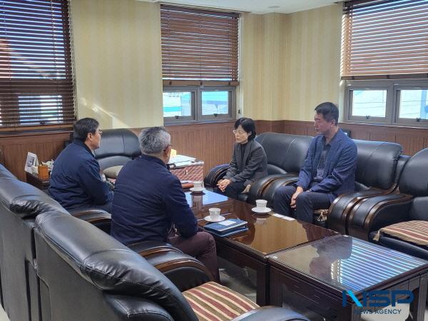 NSP통신-대구경북지방병무청은 11일 병역지정업체인 중원산업을 방문해 업체장 및 복무중인 산업기능요원과 소통의 시간을 가졌다. (사진 = 대구경북지방병무청)