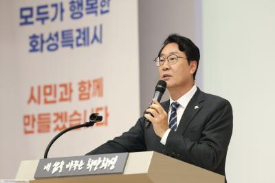 [NSP PHOTO]정명근 화성시장, 이재명 대통령에 특례시 지원 특별법 제정 건의