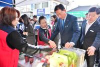 [NSP PHOTO]장성군 농업인의 날, 우리 쌀로 만든 가래떡 드세요