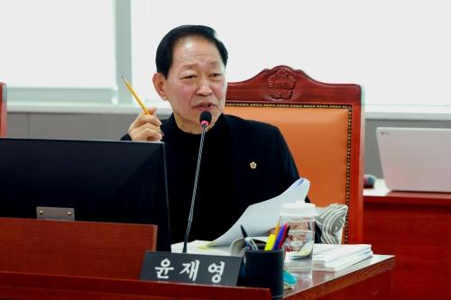 NSP통신-윤재영 의원이 14일 실시된 경기관광공사 2025년도 행정사무감사에서 발언하고 있다. (사진 = 경기도의회)