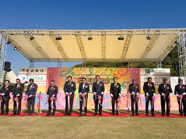 NSP통신-평택시가 일본 마쓰야마시를 공식 방문해 우호 교류 20주년을 기념하는 행사에 참석하고 있다. (사진 = 평택시)