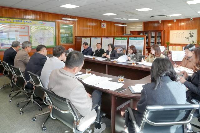NSP통신-17일 안성교육지원청에서 지역 교육 현안 논의 간담회가 열리고 있다. (사진 = 안성시)