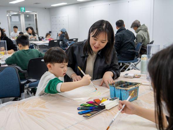 NSP통신-예천박물관 개심사지 오층석탑 국보 지정예고 기념 개심사지 오층석탑 무드등 만들기와 나만의 수호신 인형 만들기 체험 프로그램 운영, 국보 지정의 의미를 살펴보는 가족 체험프로그램 개최 (사진 = 예천군)