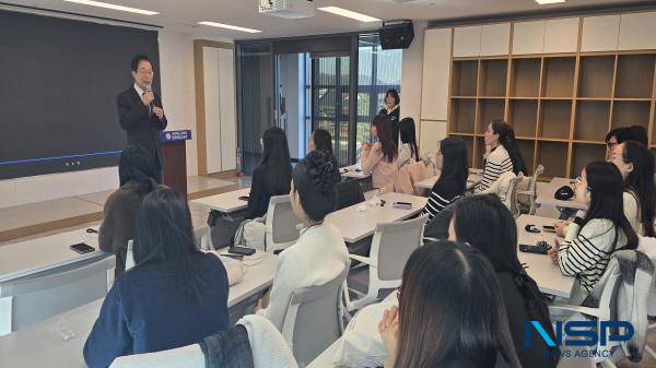 NSP통신-경상북도교육청은 17일과 18일 2일간 경주시에 있는 경주한국어교육센터와 화랑교육원, 경상북도교육청발명체험교육관 등에서 2025년 베트남 한국어 교사 방한 연수를 성황리에 개최했다고 밝혔다. (사진 = 경상북도교육청)