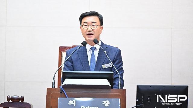 NSP통신-완주군의회가 20일 제297회 제2차 정례회 제1차 본회의를 열고 27일간의 정례회 일정을 시작했다. (사진 = 완주군의회)