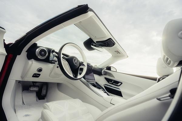 NSP통신-디 올-뉴 메르세데스-마이바흐 SL_인테리어