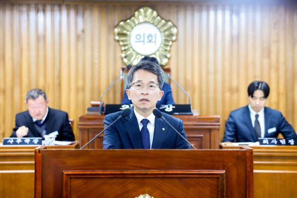 NSP통신-영주시 2026년 시정·예산 운영 방향 제시, 변화는 도전이자 기회, 변화 앞에서 멈추지 않는 시정으로 더 큰 영주 실현 (사진 = 영주시)