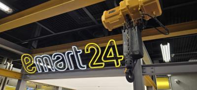 [NSP PHOTO][가보니]이마트24 트렌드랩 성수. 편의점의 신세계…편집샵·팝업·컬레버로 젠지 겨냥