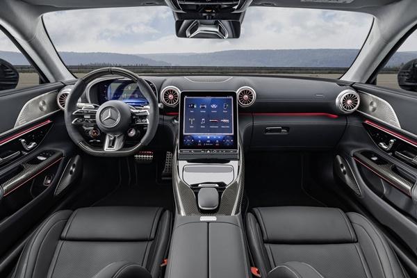 NSP통신-더 뉴 메르세데스-AMG GT 63 S E 퍼포먼스 인테리어 (사진 = 메르세데스 벤츠 코리아)