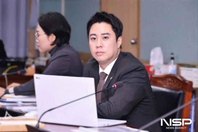 NSP통신-이석주 의원dl 여수시 환경미화원 휴게시설이 산업안전보건법 기준을 충족하지 못하고 있다고 지적했다. (사진 = 여수시의회)